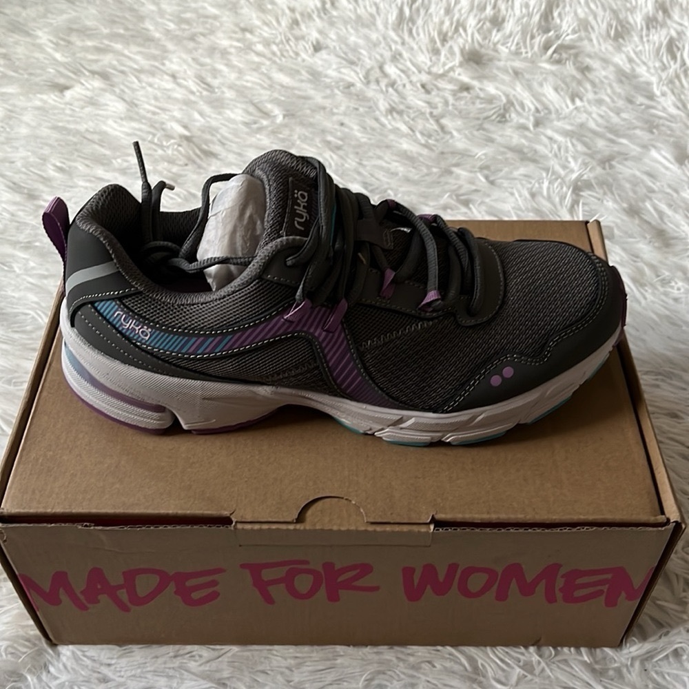 New RYKA Women's Intrigue 2 Walking Shoes in dark grey size 9M